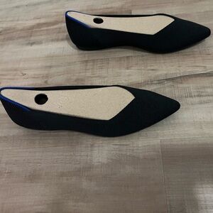 NWOT ROTHYS Black Women's Flats